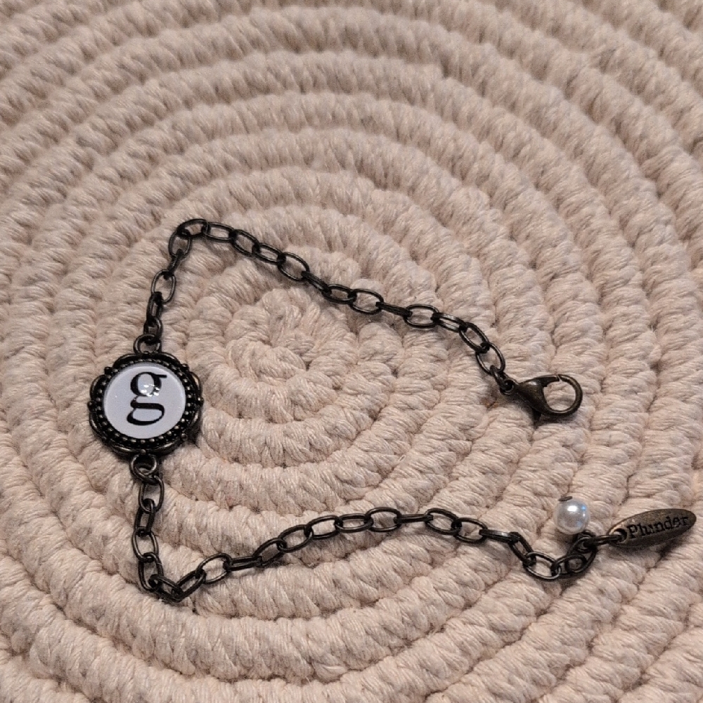 Plunder Black Chain Bracelet with Pearl Accent